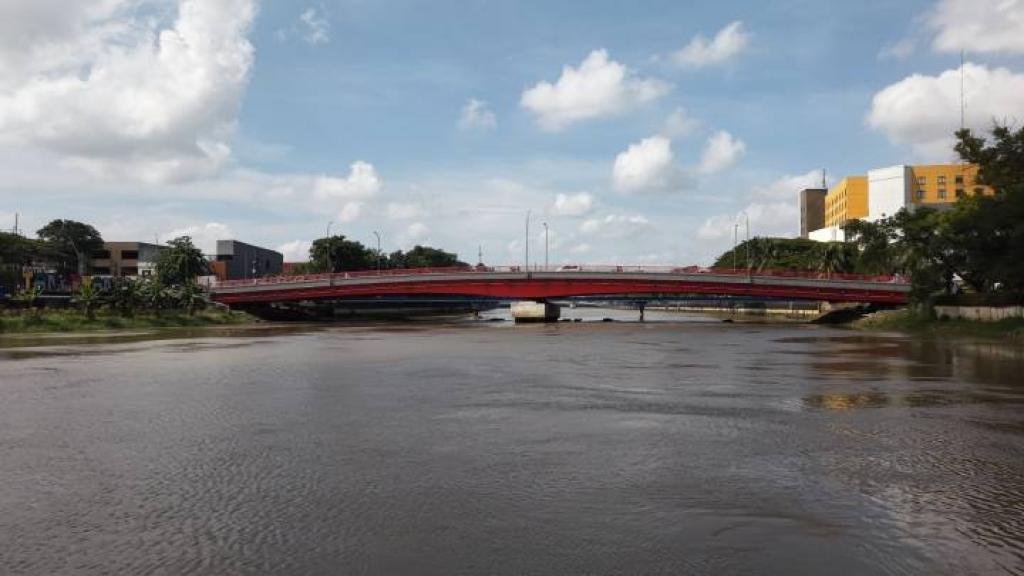 Kualitas Air Sungai Cisadane Kembali Normal Setelah Pencemaran