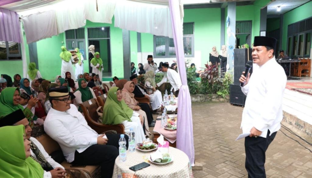 Hadiri Peringatan Isra Mi’raj 1447 H di MI Nurul Huda Curug Wetan, Bupati Tangerang Ajak Masyarakat Tegakkan Shalat