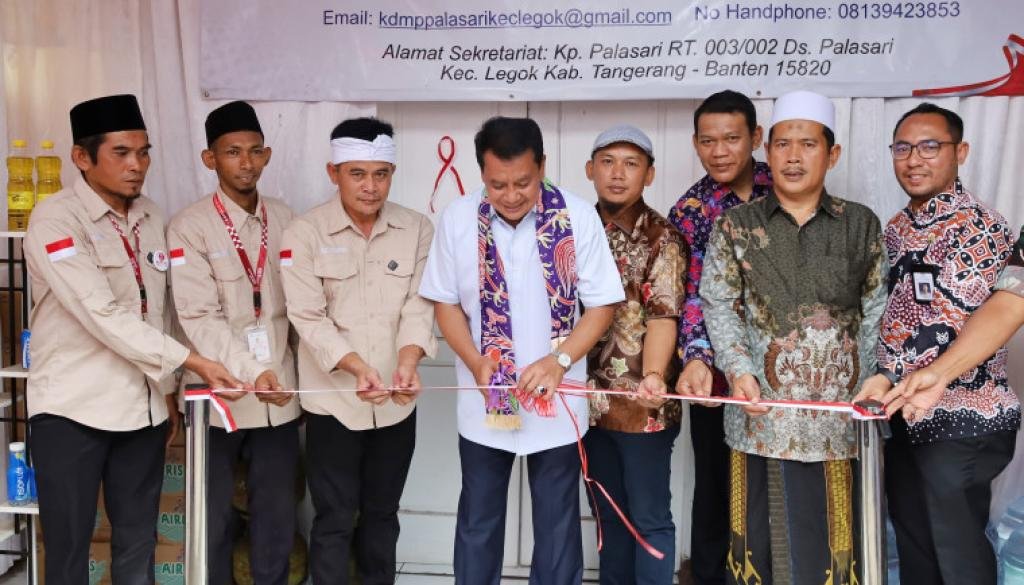 Bupati Tangerang Resmikan KDMP Palasari dengan Bazaar UMKM