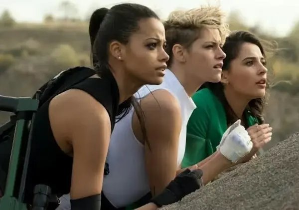 Sony Gandeng Penulis Crazy Rich Asians untuk Reboot Charlie's Angels