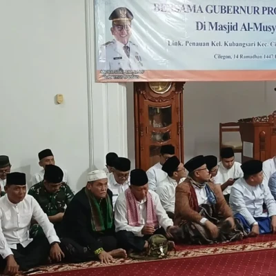 Bhabinkamtibmas Polsek Ciwandan Amankan Safari Ramadhan Provinsi Banten di Cilegon