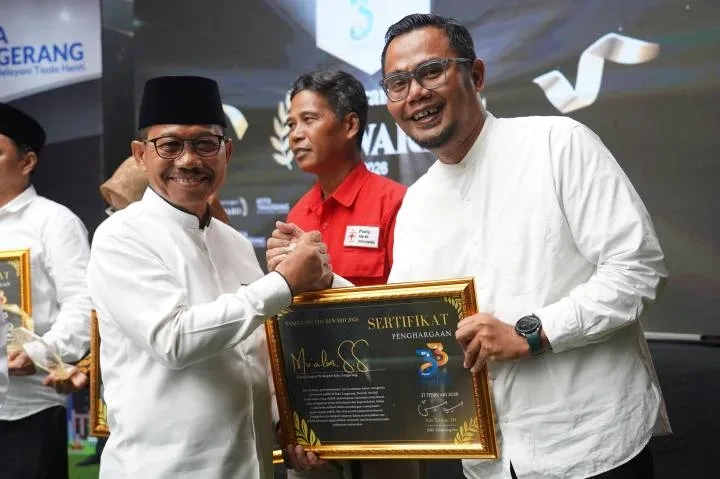 Wali Kota Sachrudin Apresiasi Tokoh Masyarakat di Acara TangerangPos Reward 2026