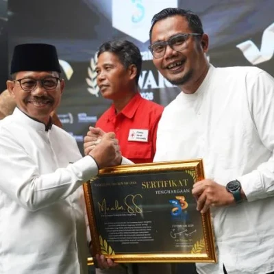 Wali Kota Sachrudin Apresiasi Tokoh Masyarakat di Acara TangerangPos Reward 2026