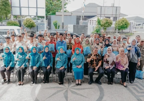 TP PKK Lampung dan Pemprov Salurkan 150 Paket Sembako di Momen Ramadan