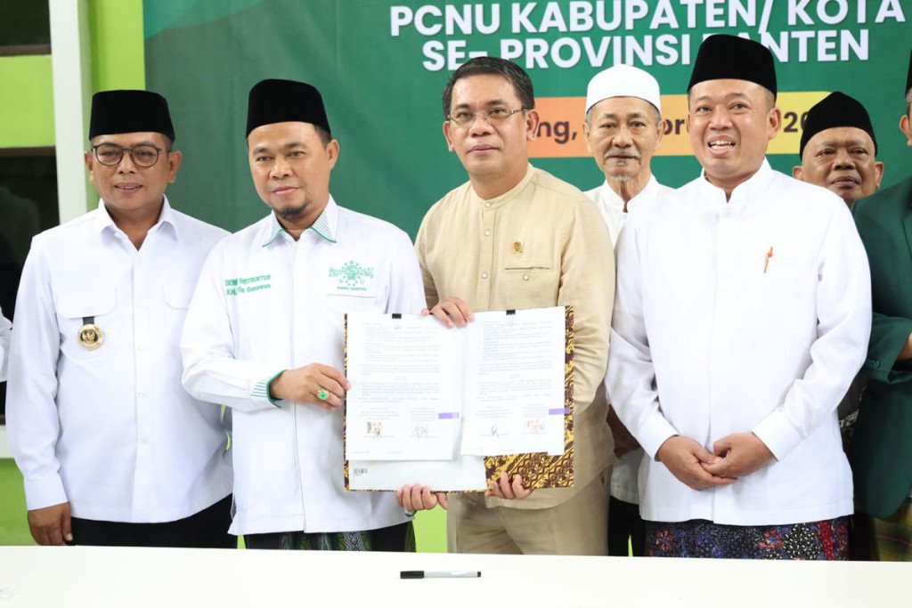 Gubernur Andra Soni dan Menteri Nusron Wahi Dorong Sertifikasi Tanah Wakaf di Banten
