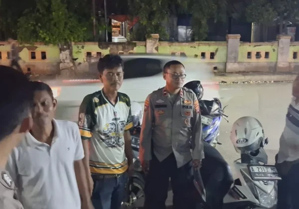 Kanit Reskrim Polsek Serang Pimpin Patroli Malam di Pasar Rau, Antisipasi Gangguan Kamtibmas