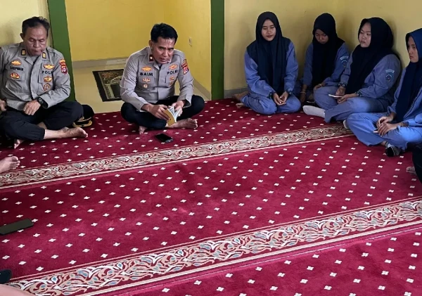Kapolsek Kramatwatu Gelar Pengajian Binrohtal, Jaga Iman dan Kamtibmas