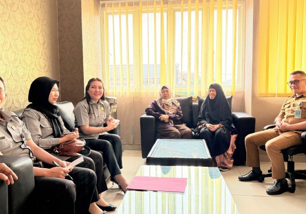 Kemenkum Banten Berikan Masukan Substansi pada Evaluasi Kinerja Posbankum Kelurahan