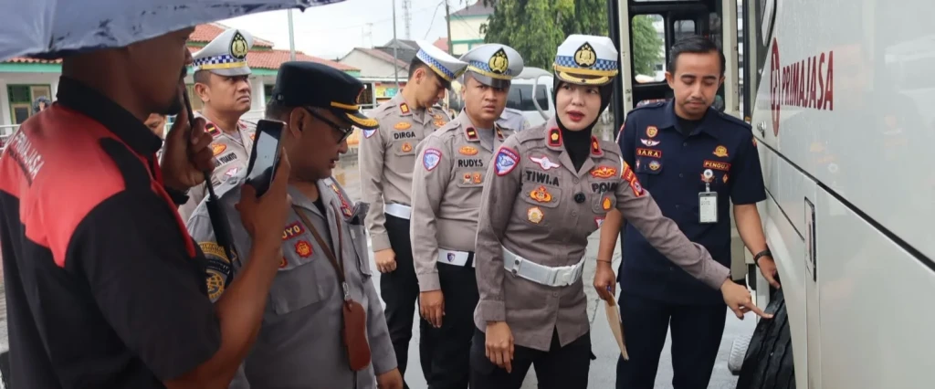 Satlantas Polresta Serang Kota Gelar Ramp Check Angkutan Umum Jelang Operasi Ketupat 2026