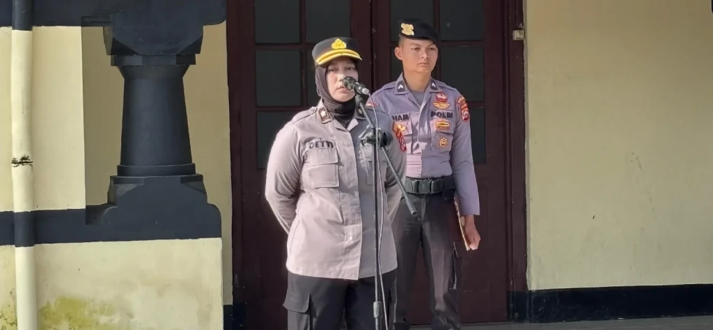 Kabag SDM Polresta Serang Kota Ajak Personel Disiplin dan Profesional