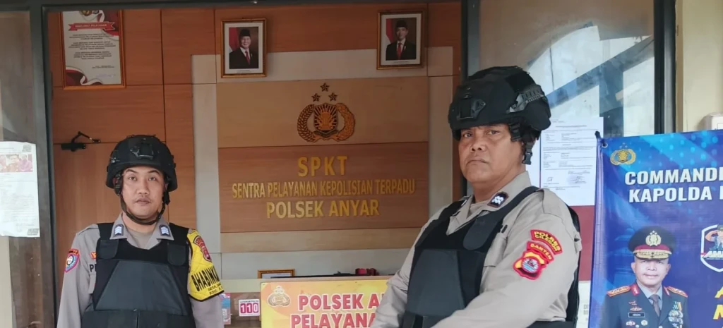 Polsek Anyar Gelar Sispam Mako, Kapolsek Tekankan Kesiapsiagaan Anggota