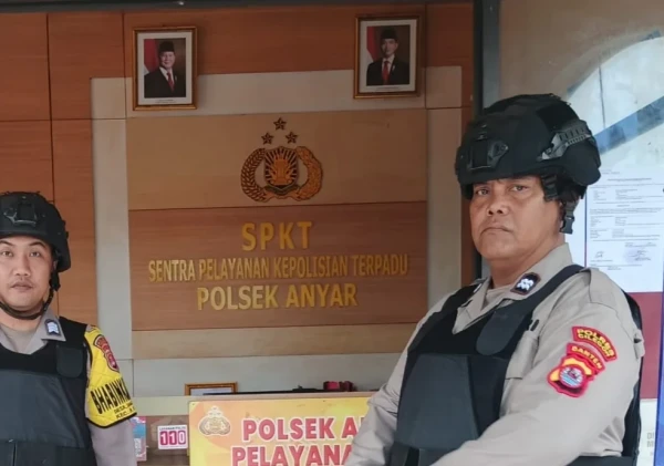 Polsek Anyar Gelar Sispam Mako, Kapolsek Tekankan Kesiapsiagaan Anggota