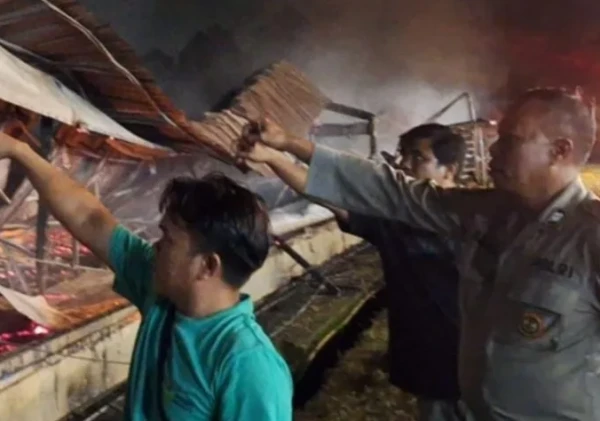 Kandang Ayam di Gunung Sari Serang Terbakar, Polisi Selidiki Penyebabnya