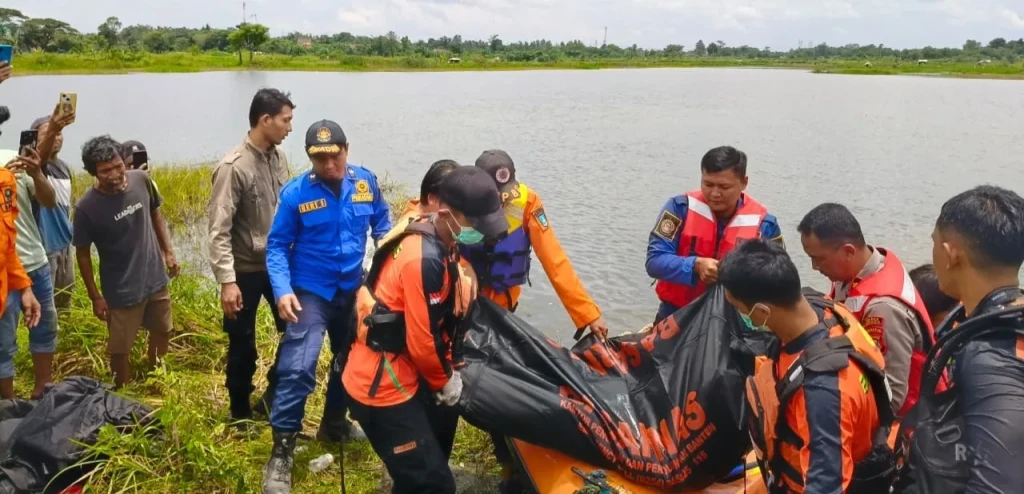 Staf Desa Cisait Ditemukan Meninggal Usai Tenggelam di Danau Puspemkab Serang