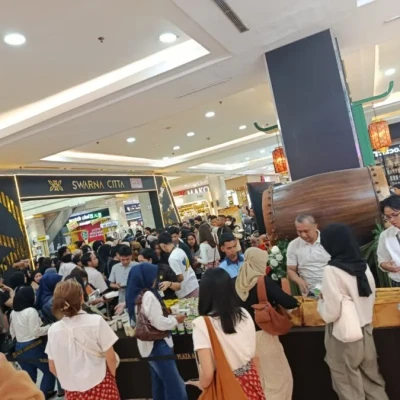 Plaza Ambarrukmo Bagikan Takjil Gratis Selama Tiga Hari Rayakan HUT ke-20