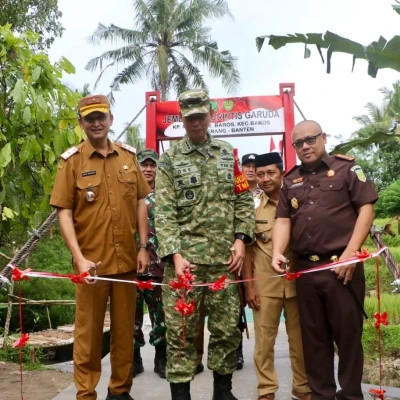 Jembatan Garuda di Kampung Mayak Baros Diresmikan, Akses Warga ke Pasar Lebih Dekat