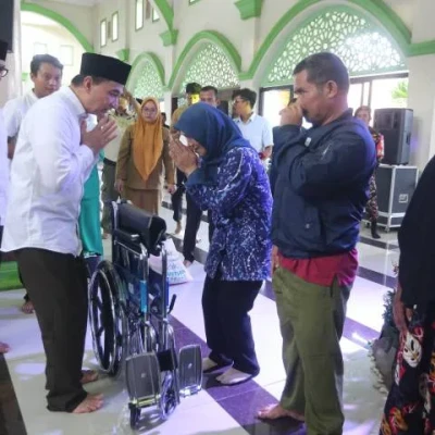 Pemprov Banten dan Pemkot Tangerang Salurkan Bansos Serentak Saat Safari Ramadan