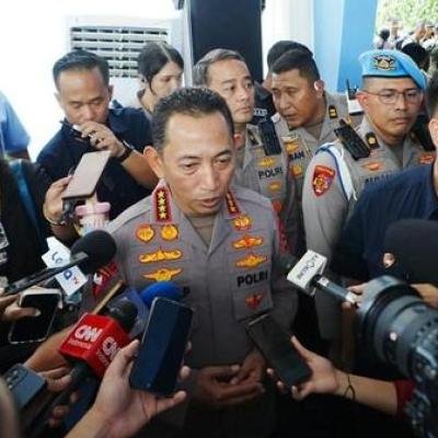 Kapolri Sigit Pastikan Pemulihan Bencana di Sumatera Berjalan Optimal