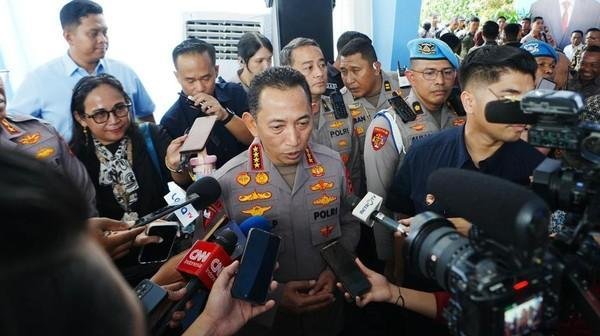 Kapolri Sigit Pastikan Pemulihan Bencana di Sumatera Berjalan Optimal