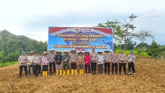 Polres Kotabaru Gelar Penanaman Jagung Serentak, Dukung Swasembada Pangan Nasional