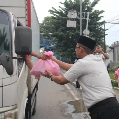 Lapas Kelas IIA Tangerang Gelar Bakti Sosial, Bagikan 50 Bingkisan Sembako di Bulan Ramadhan