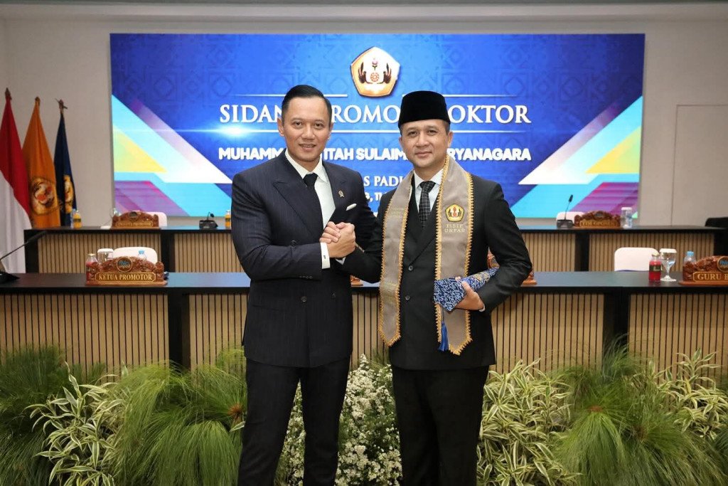 Agus Harimurti Yudhoyono dan M Iftitah S Suryanagara Kunjungi Pandeglang