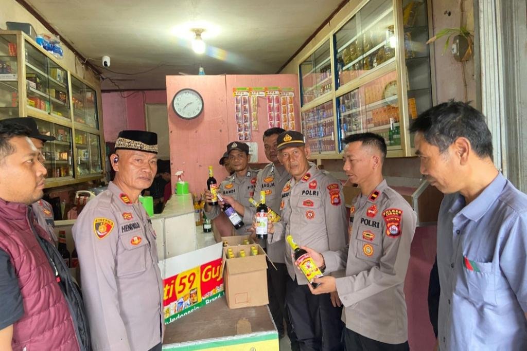 Polres Lebak Amankan 32 Botol Minuman Keras dalam Operasi Pekat I Maung 2026