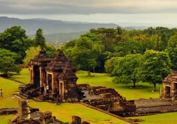 Misteri Istana Kuno di Candi Ratu Boko Jogja yang Jarang Diketahui!