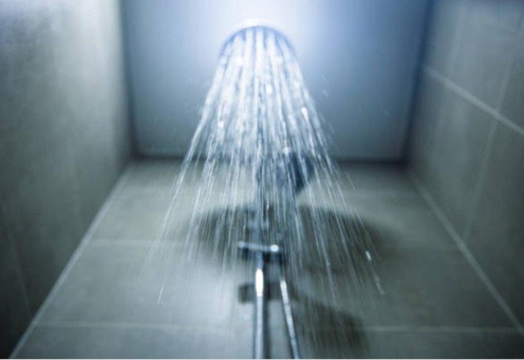 Mandi Sore: Manfaat dan Tips untuk Meningkatkan Kualitas Hidup