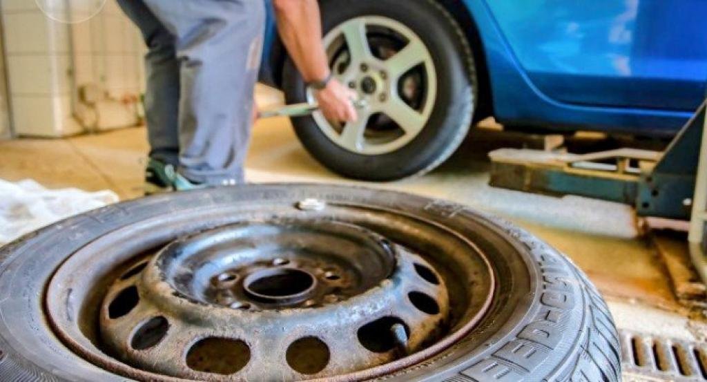 Tips Perawatan Ban Kendaraan untuk Meningkatkan Keselamatan