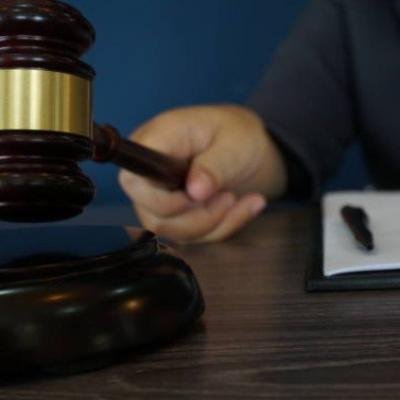 Gugatan Ijazah Jokowi Kembali Mencuat, Rektor UGM dan Pejabat Lainnya Digugat ke PN