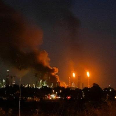 Trump Beri Peringatan Keras kepada Iran saat Konflik Iran-Israel semakin Memanas