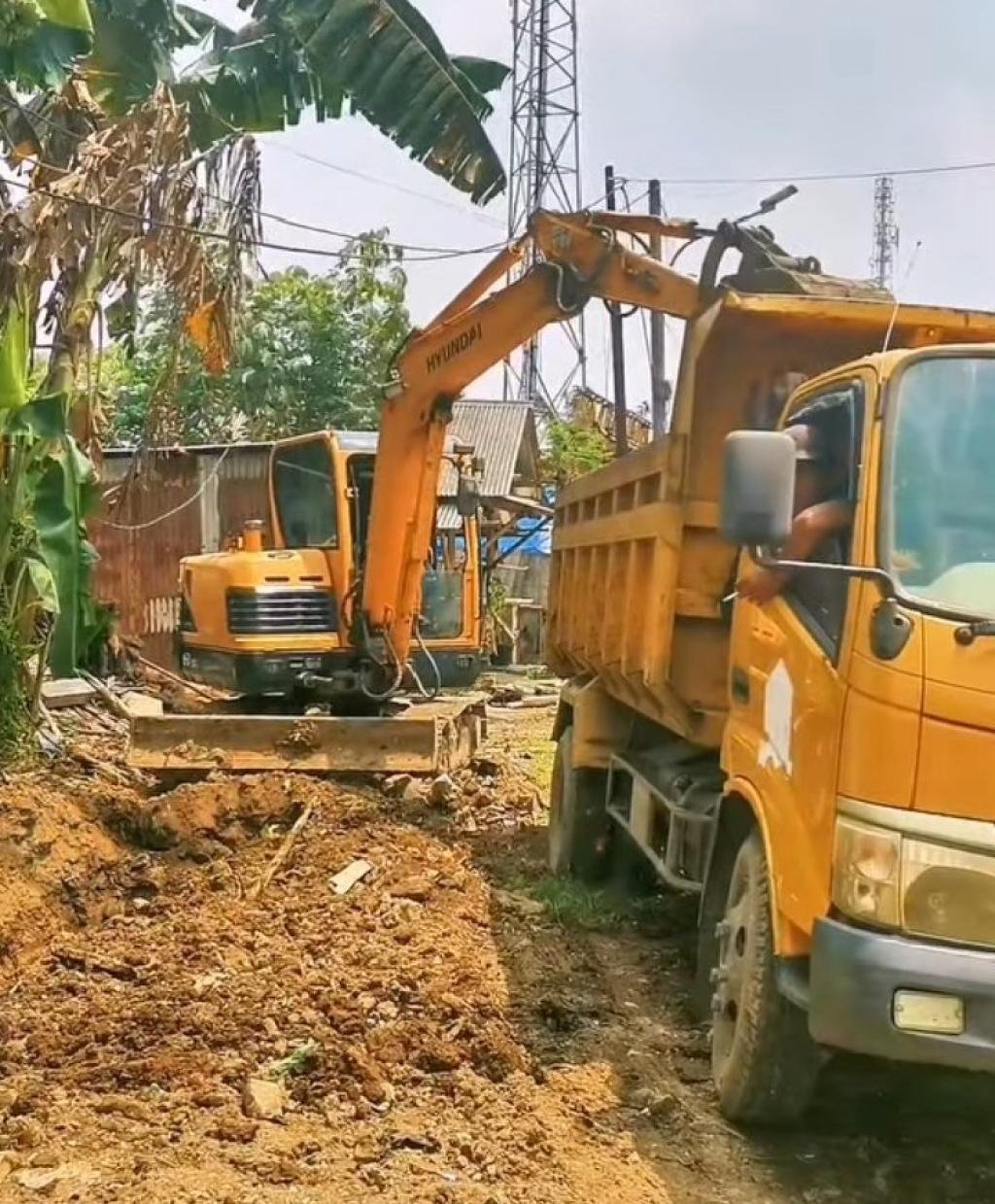 DPU-PR Kota Serang Normalisasi Drainase Pasar Kepandean untuk Cegah Banjir