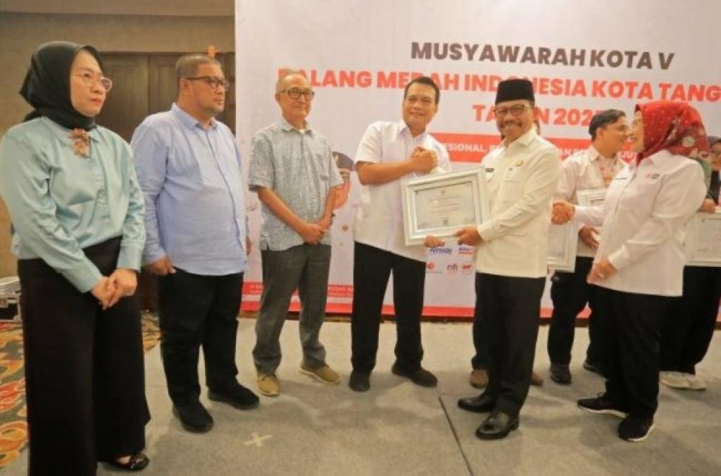 Pemkot Tangerang Hibahkan Rp1,1 Miliar untuk Perkuat Layanan PMI