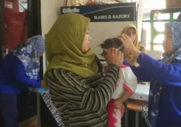 Posyandu Nusa Indah Karang Tengah Tingkatkan Kesehatan Balita Lewat Penimbangan dan Vaksinasi Rutin