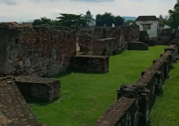 Sejarah Proses Pemekaran Banten dan Daftar Gubernur Masa ke Masa