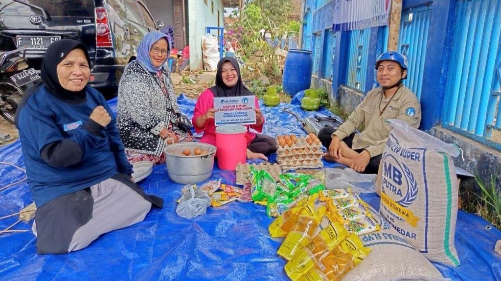 LAZ Al Azhar Tanggap Bencana, Dirikan Dapur Umum dan Posko Bantuan untuk Korban Gempa di Kabupaten Bandung