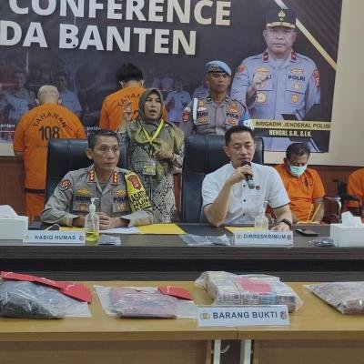 Polisi Ungkap Kasus Pembunuhan Berencana di Tol Merak-Jakarta KM 77: Lima Tersangka Ditangkap