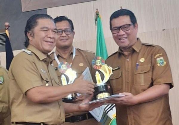 Dinas Pendidikan dan Kebudayaan Provinsi Banten Raih Penghargaan pada SDGs Awards 2024