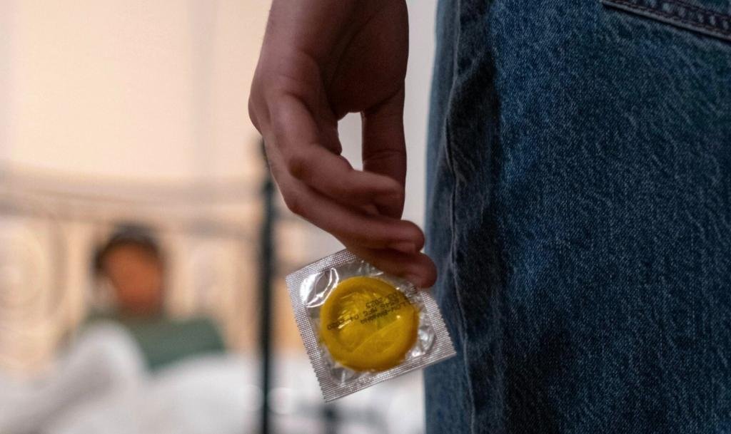 Pergaulan Bebas: Definisi, Penyebab, Dampak, dan Upaya Pencegahan