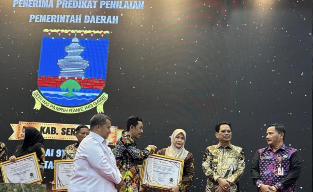 Pemkab Serang Raih Penghargaan Kepatuhan Pelayanan Publik 2024 dari Ombudsman RI