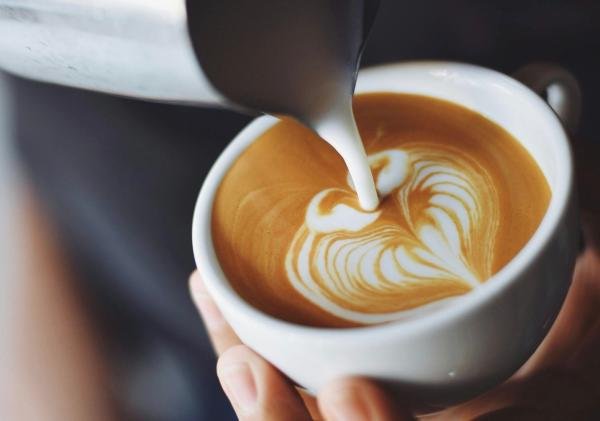 5 Risiko Minum Kopi di Pagi Hari Saat Perut Kosong<br>