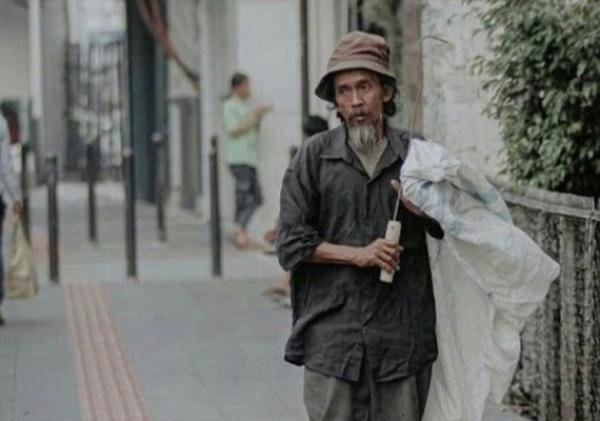 Apakah Kemiskinan Adalah Tanggung Jawab Kita Bersama?