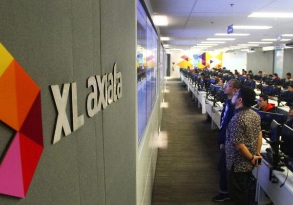 OJK Terima Dokumen Merger XL Axiata dan Smartfren, Pembentukan Entitas Baru XLSmart Diharapkan Ciptakan Sinergi Besar
