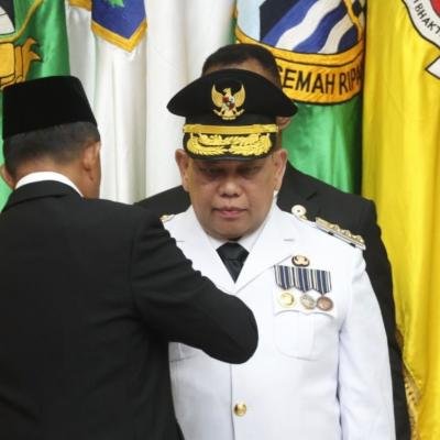 Ucok Damenta Resmi Jabat Pj Gubernur Banten, Langkah Apa yang Akan Diambil di Akhir Tahun?