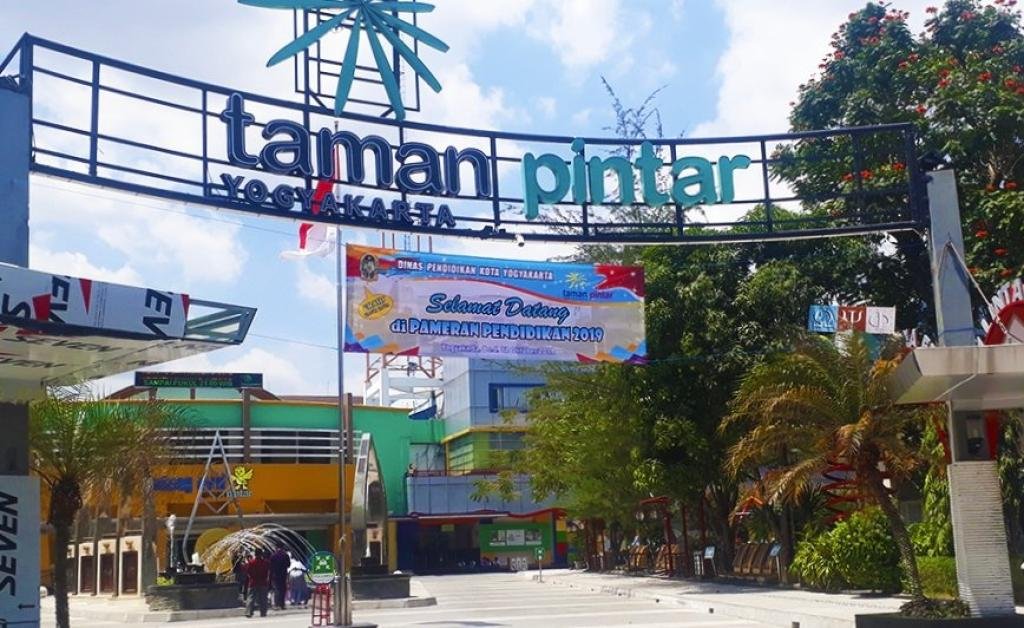 Bermain dan Belajar di Destinasi Wisata Taman Pintar Yogyakarta<br>Tempat Rekreasi Edukatif Ramah Anak