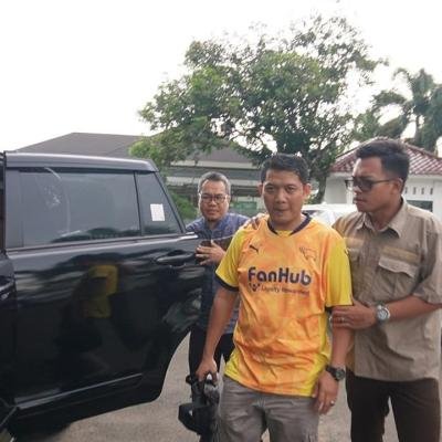 Tim Tabur Kejati Banten Amankan Tersangka Korupsi Dana Bantuan Sosial di Pandeglang