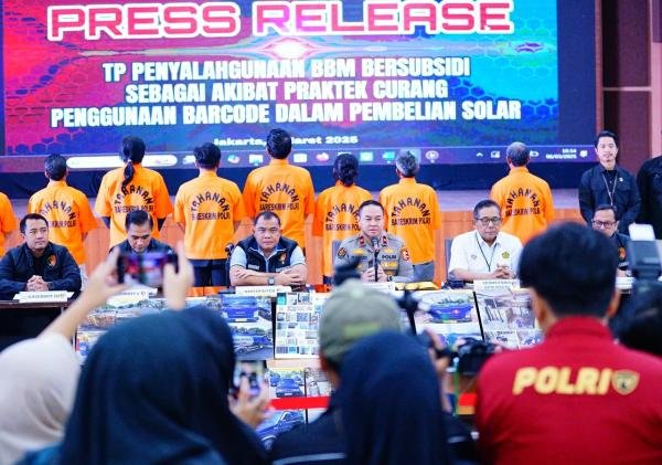 Bareskrim Polri Bongkar Penyelewengan BBM Bersubsidi di Tuban dan Karawang