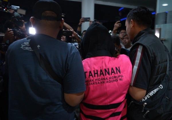 Kejagung Tahan 4 Orang Terkait Kasus Suap dan Gratifikasi di PN Jakarta Pusat