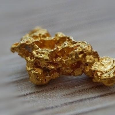 Harga Emas Dunia dan Lokal Hari Ini